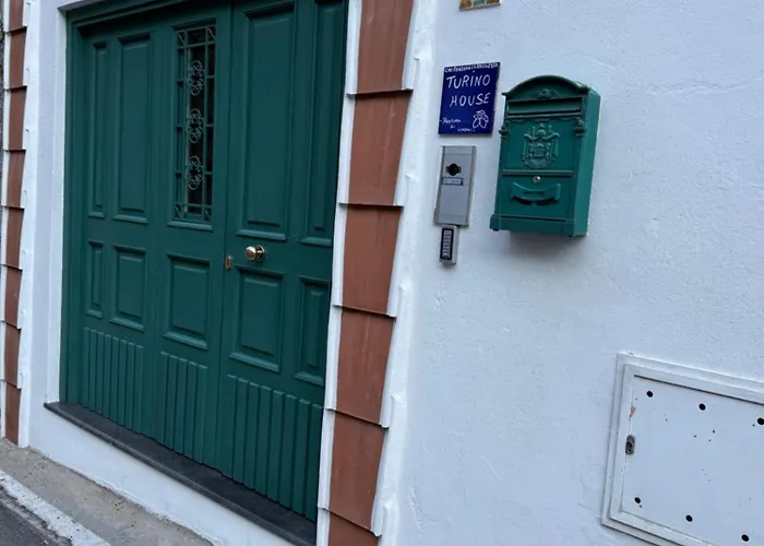 Turino House * أمالفي