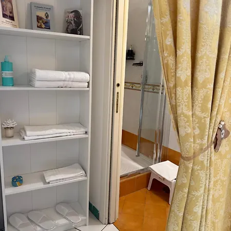 Turino House * أمالفي